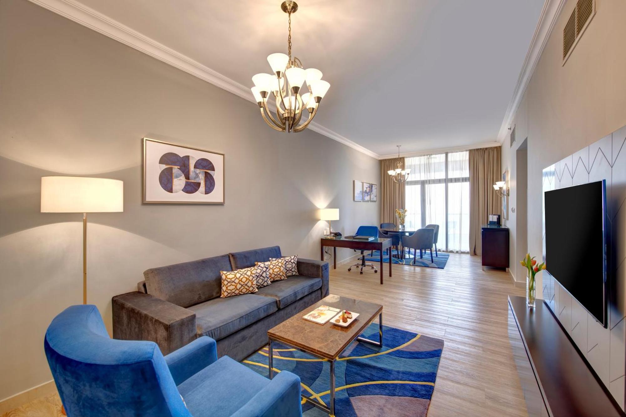 Two-Bedroom Apartment Sea View