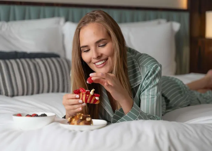 Sofitel Dubai The Obelisk Hotel